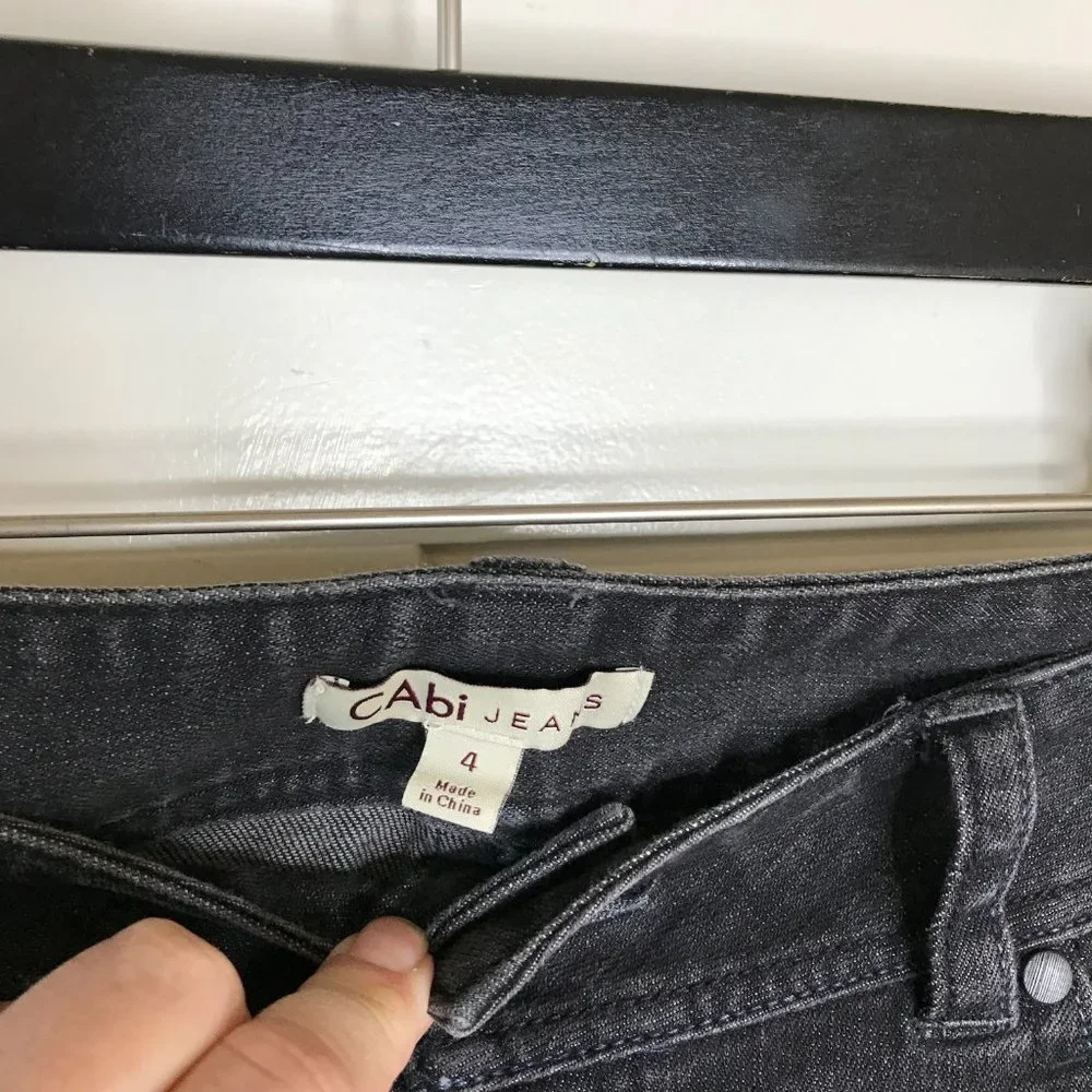 CAbi #204R Womens Black Fade Flap Pocket Bootcut Jeans ~ Size 4 - Picture 6 of 6